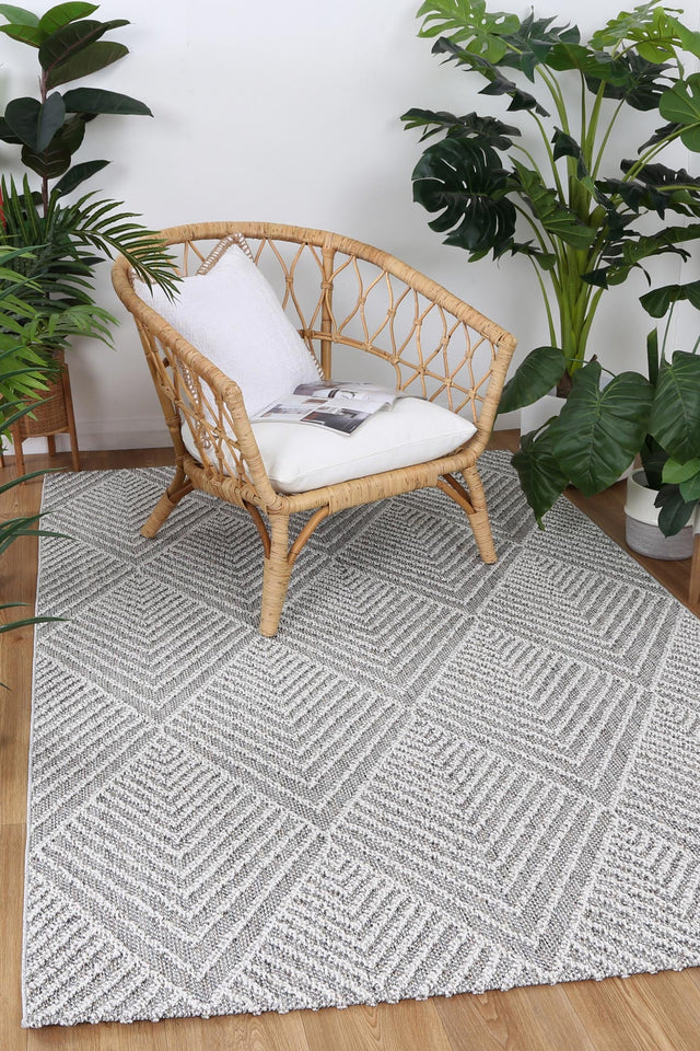 Vanuatu Isle Menapi Ash Geometric Flatweave Rug
