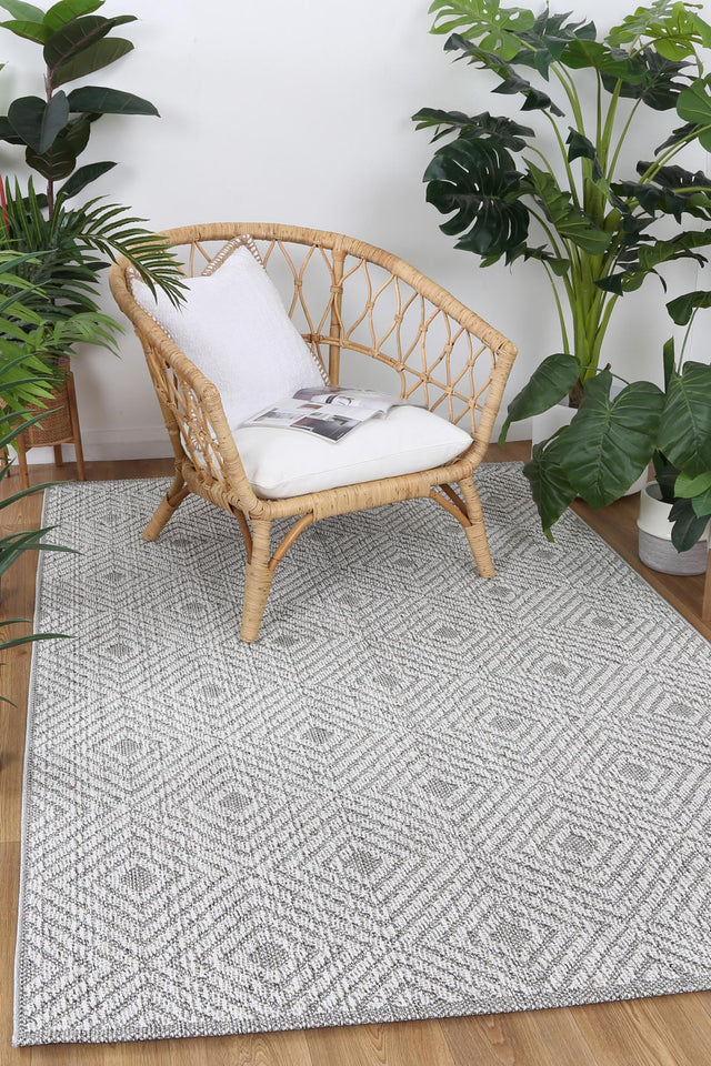 Vanuatu Isle Walasi Ash Geometric Flatweave Rug