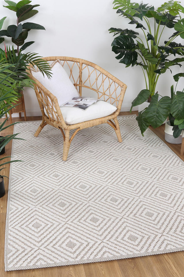 Vanuatu Isle Wickham Beige Geometric Flatweave Rug