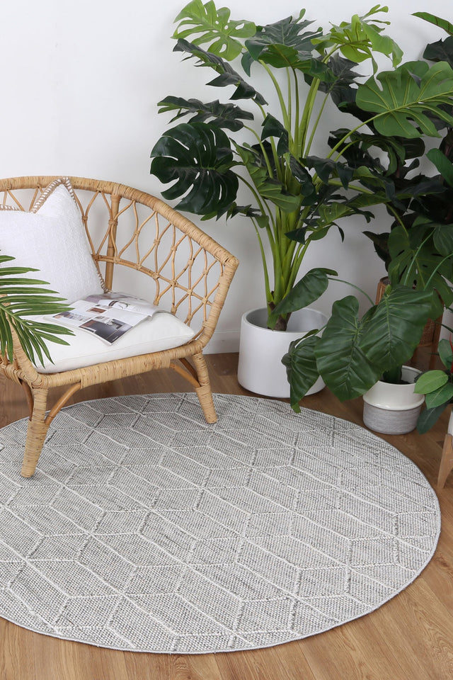 Vanuatu Isle Totori Ash Geometric Round Flatweave Rug