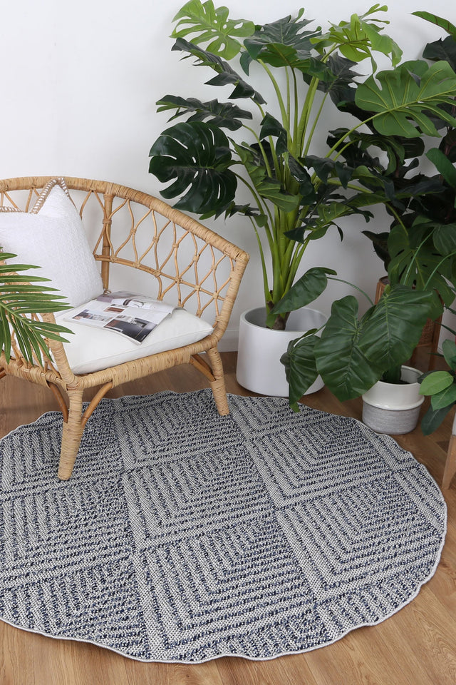 Vanuatu Isle Naka Charcoal Geometric Round Flatweave Rug