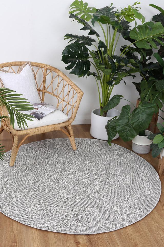 Vanuatu Isle Nori Grey Tribal Round Flatweave Rug