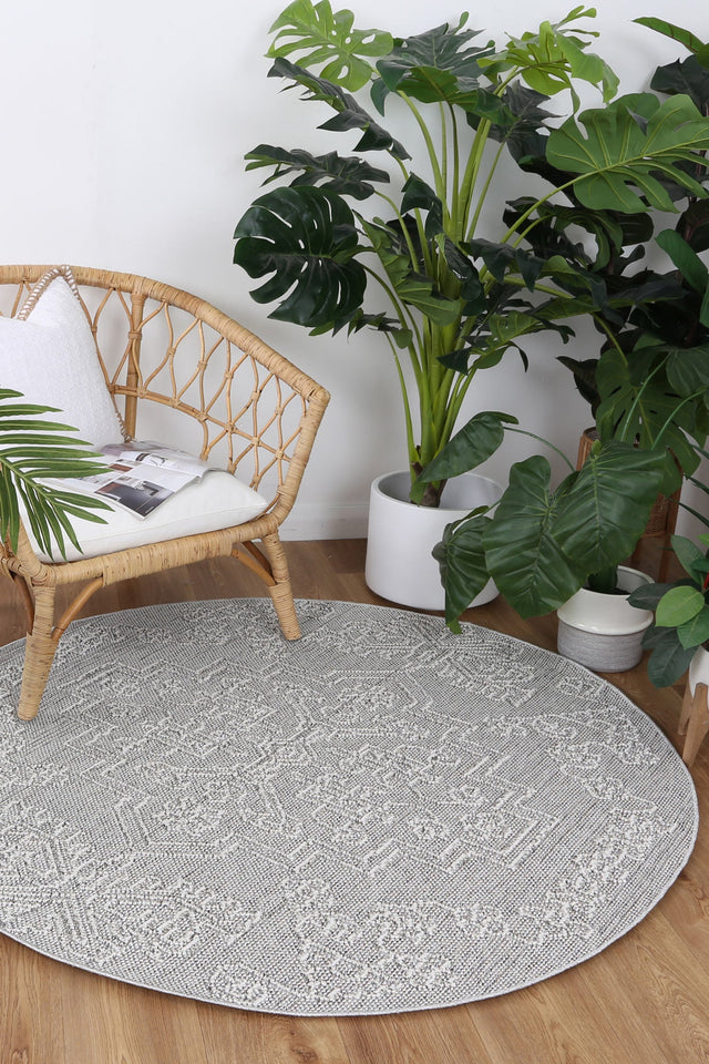 Vanuatu Isle Bule Ash Tribal Round Flatweave Rug
