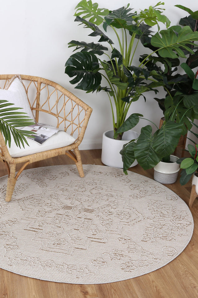 Vanuatu Isle Waita Beige Tribal Round Flatweave Rug