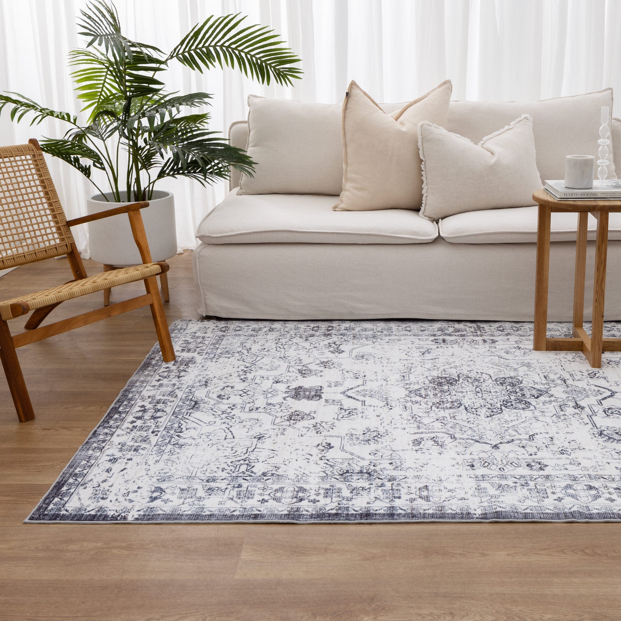 Washwell Blue Distressed Medallion Machine Washable Rug - WASH007