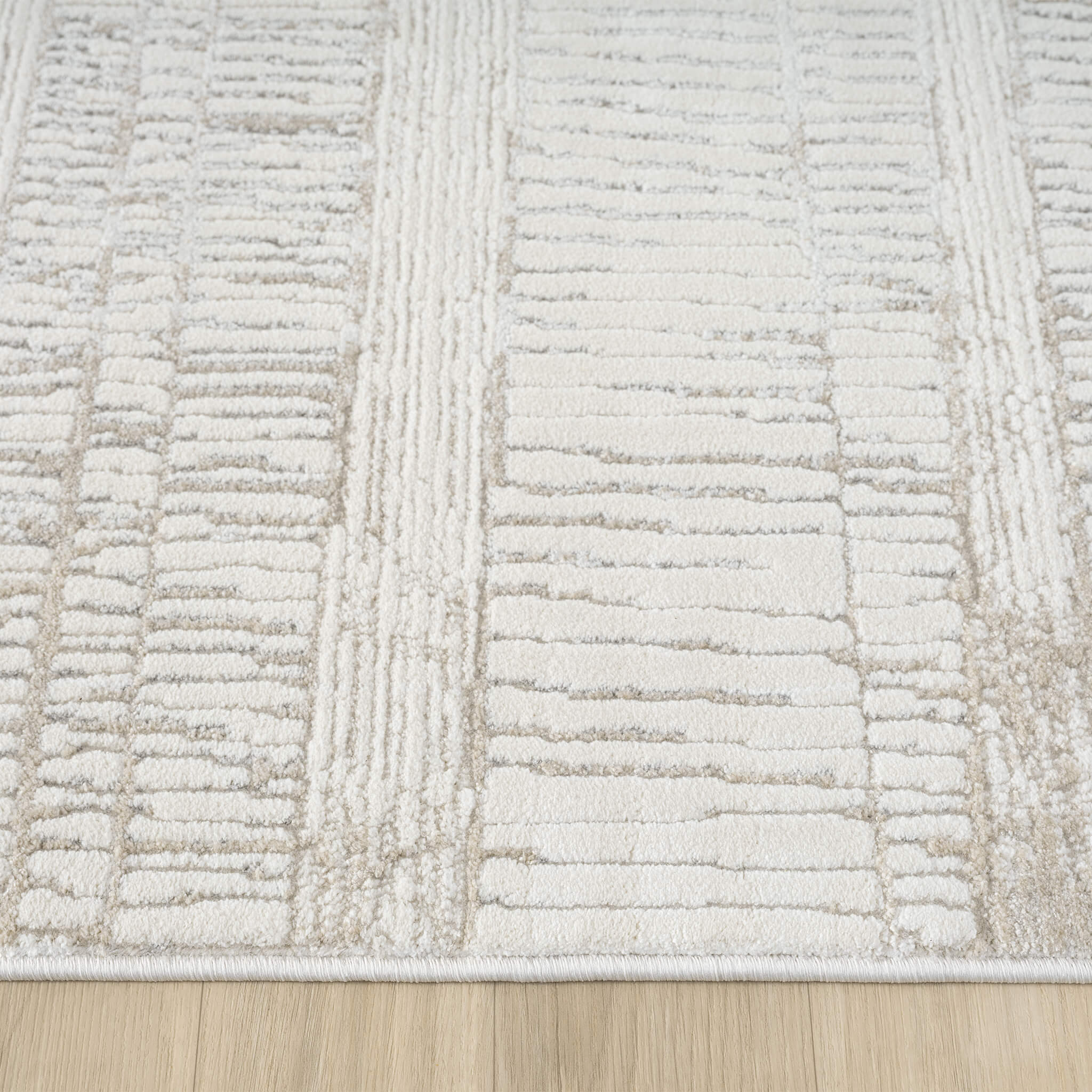 Weston 737 Linen Runner