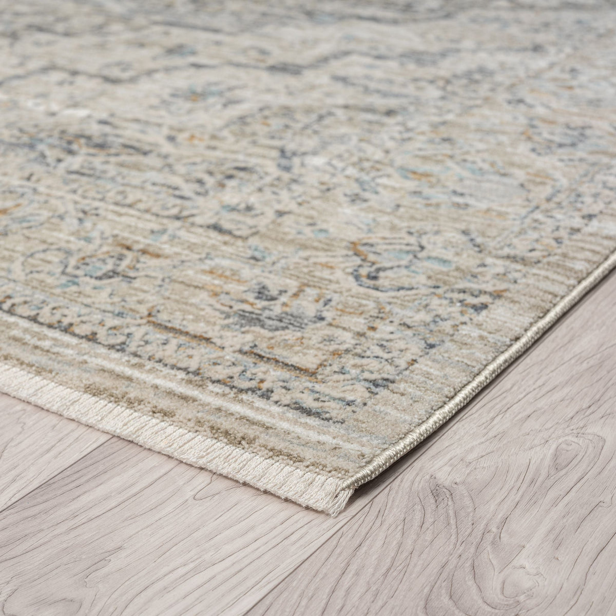 Avery 6753 Taupe